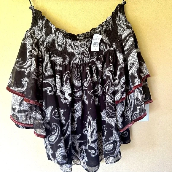 NWT Loft Off the Shoulder Blouse - Size Medium - Picture 5 of 15